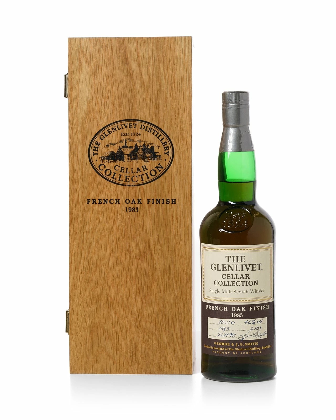 Glenlivet 1983 French Oak Finish Cellar Collection With Original Wooden Box 3 Glenlivet 1983 French Oak Finish Cellar Collection With Original Wooden Box